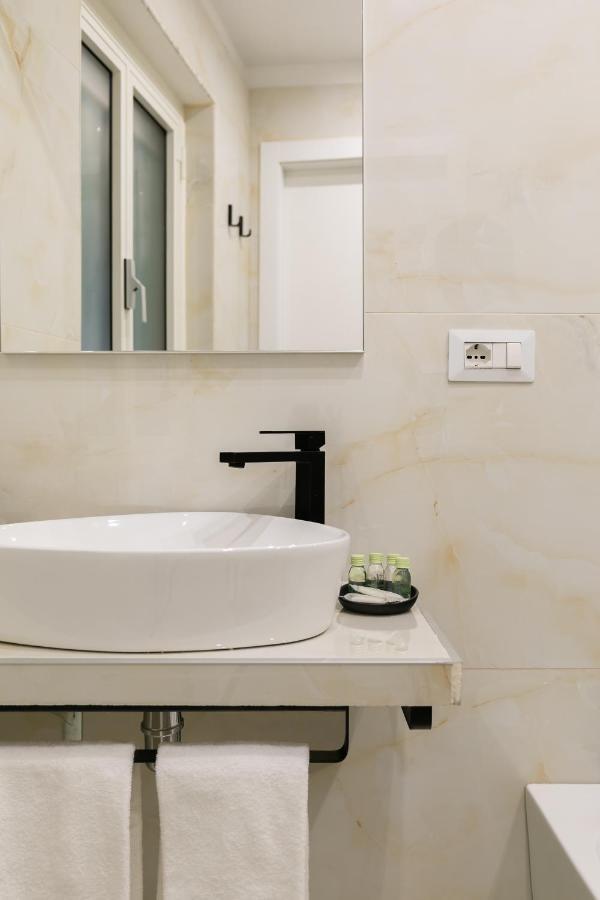 Relais Del Portico Hotel โรม ภายนอก รูปภาพ